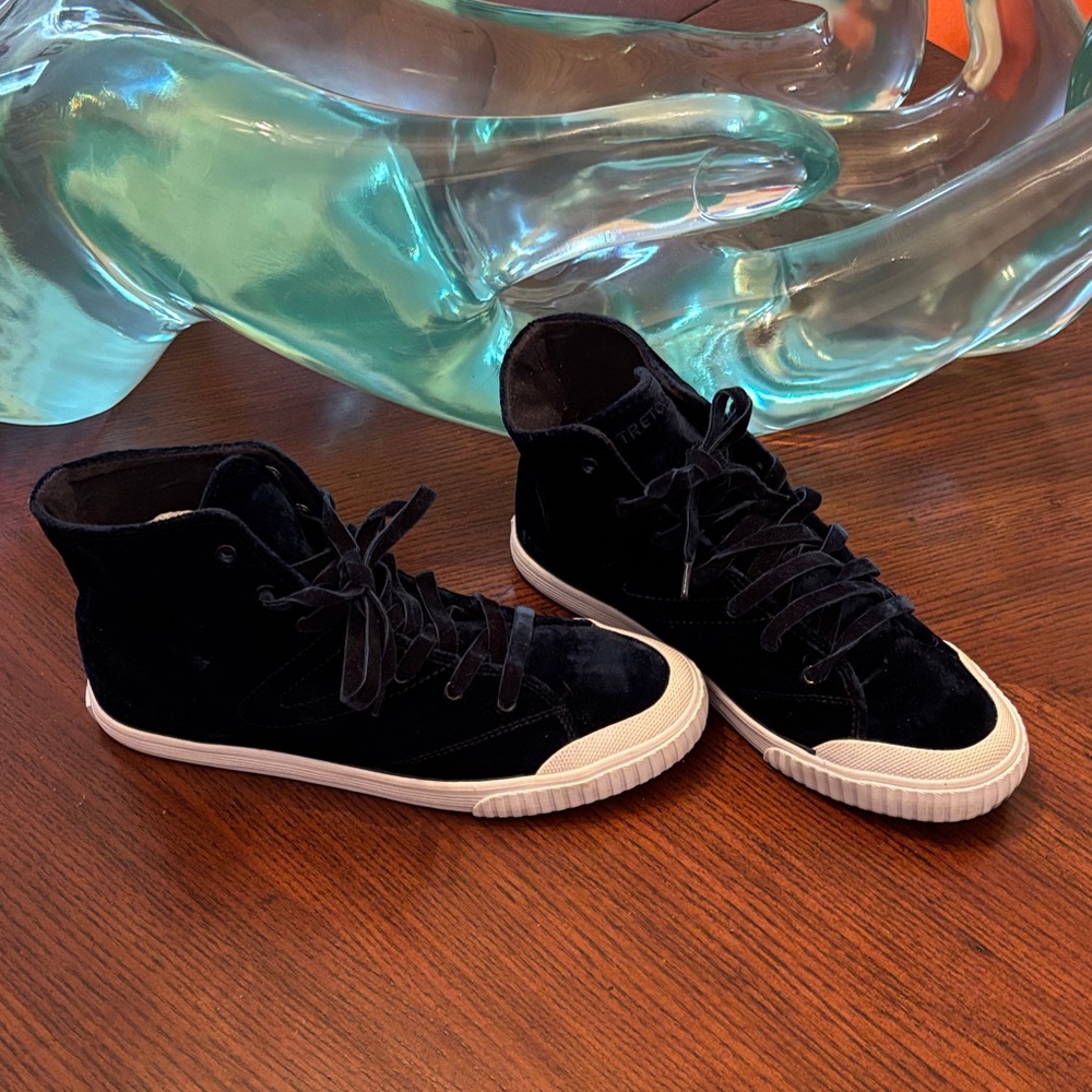 Tretorn Navy Blue Velvet High-Tops